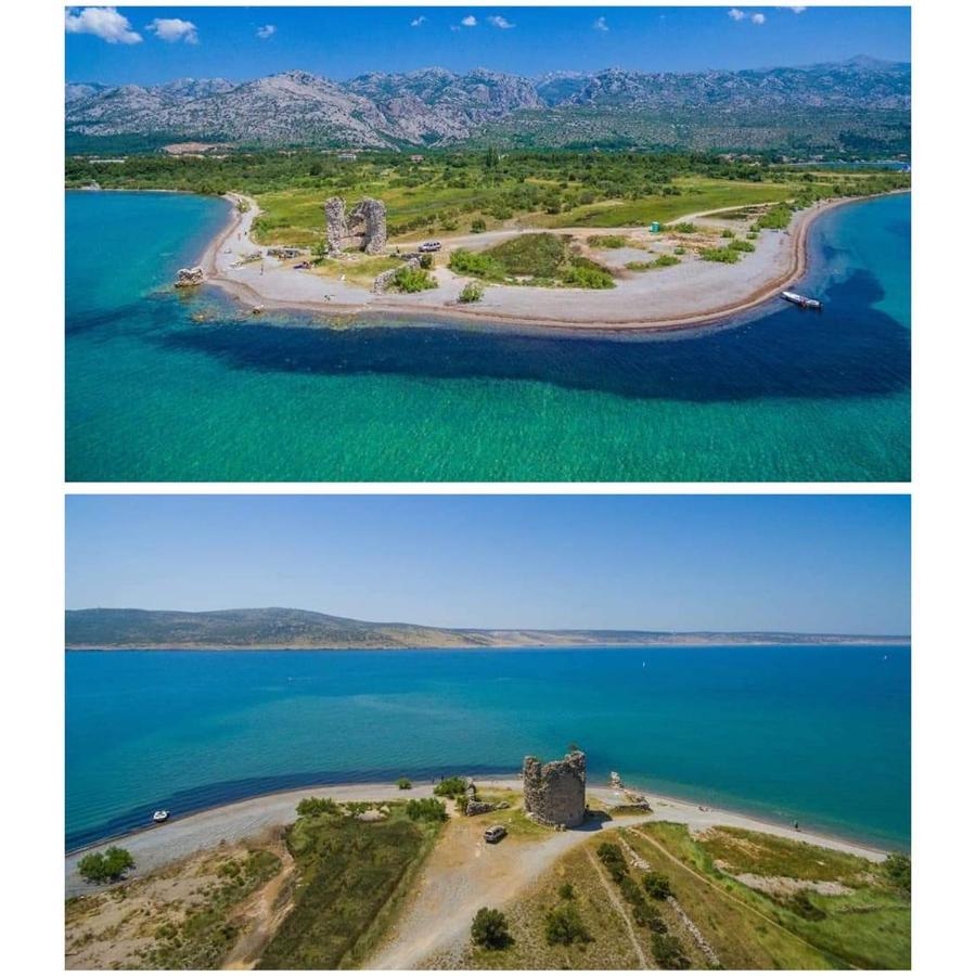 Holiday House Lara Starigrad Paklenica Eksteriør bilde
