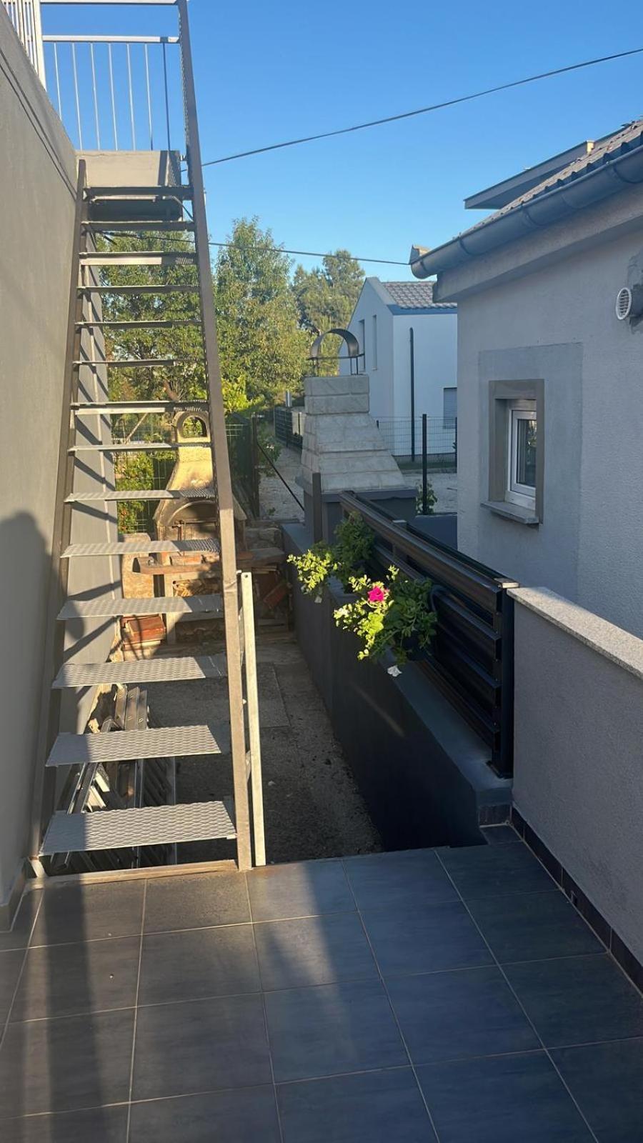 Holiday House Lara Starigrad Paklenica Eksteriør bilde